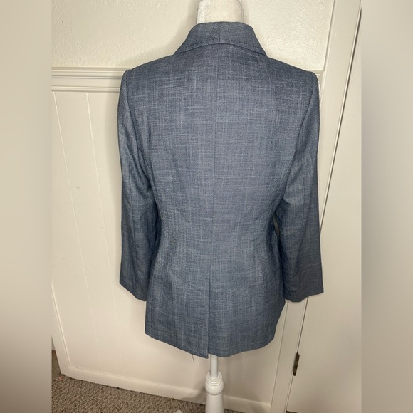 Calvin Klein Blue Textured Blazer with Notched Lapel and Tailored Fit size 12P - Picture 3 of 8